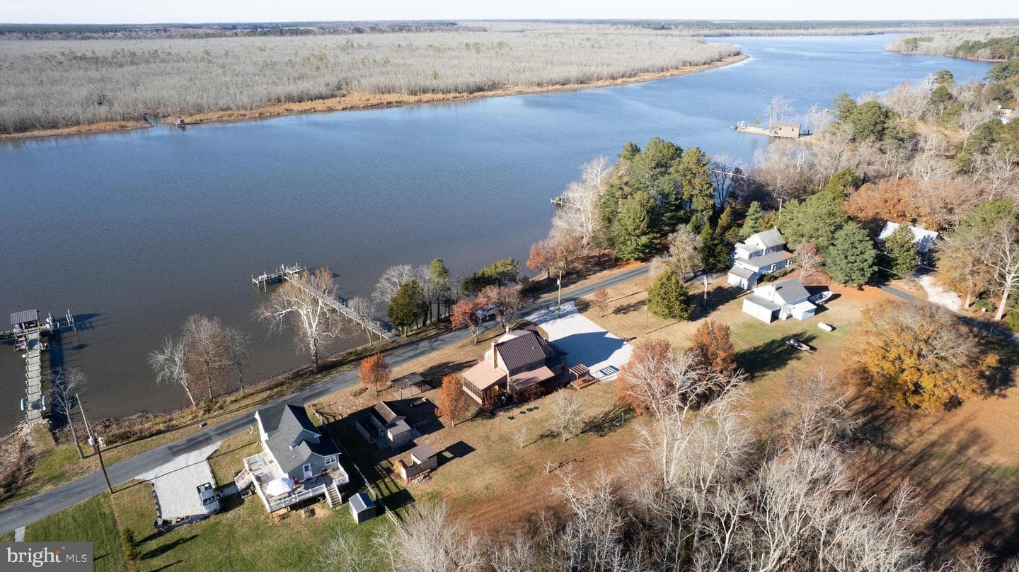 11453 Riverton Rd photo 4
