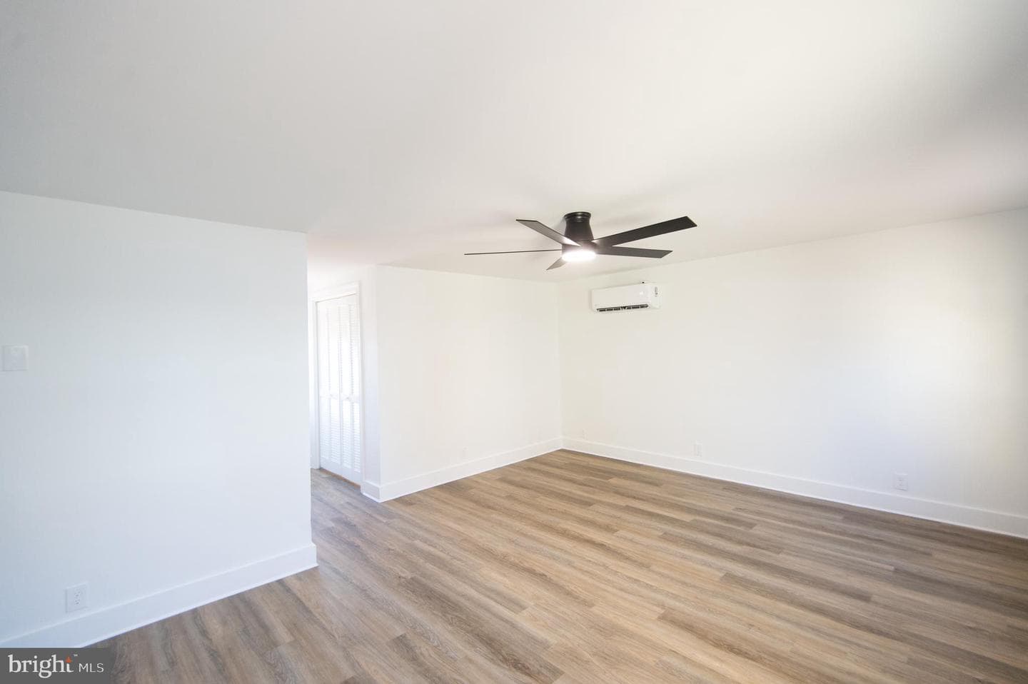 11453 Riverton Rd photo 46