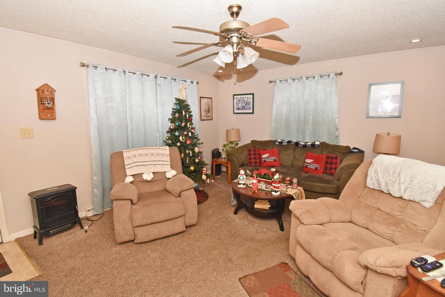 612 Regency Drive photo 6