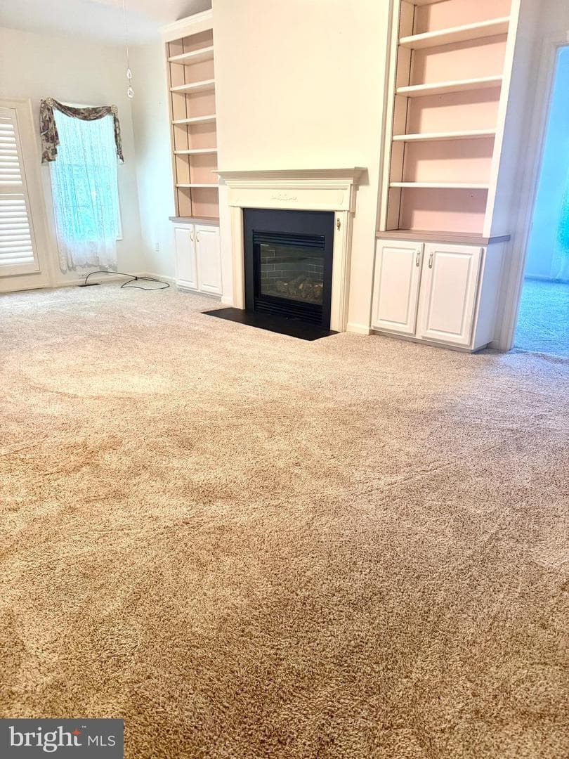 925 Winding Way photo 7