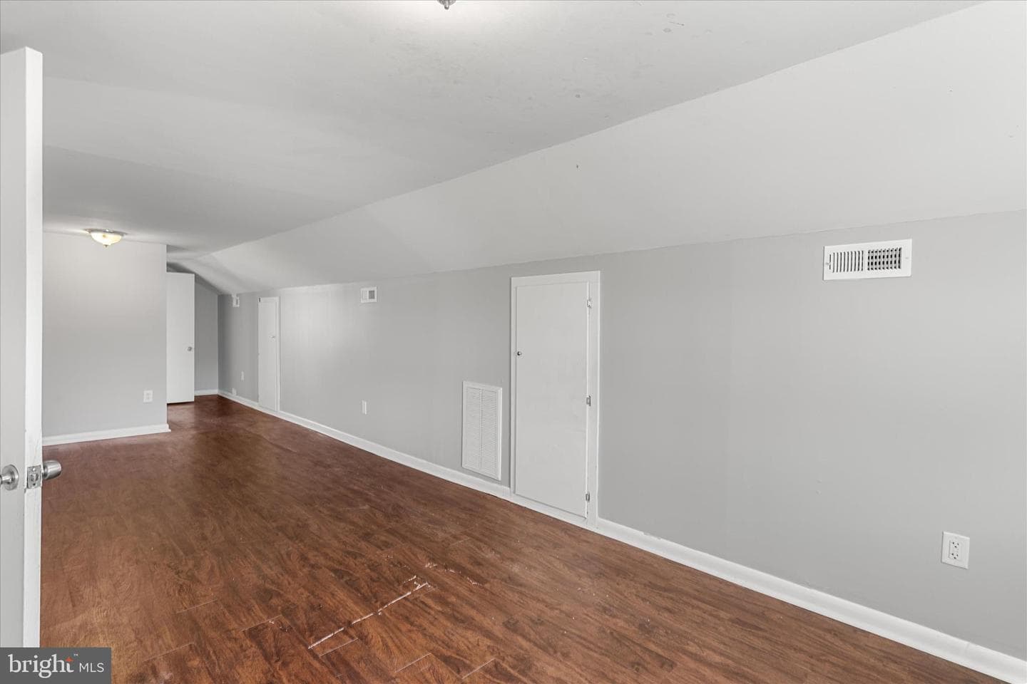 105 Spruce Street photo 31