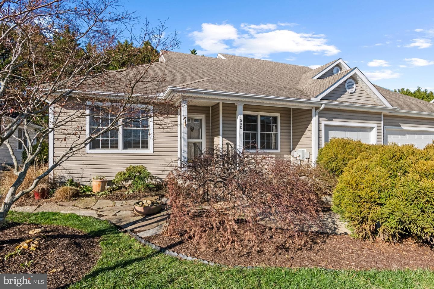 1008 Caravan Way photo 2