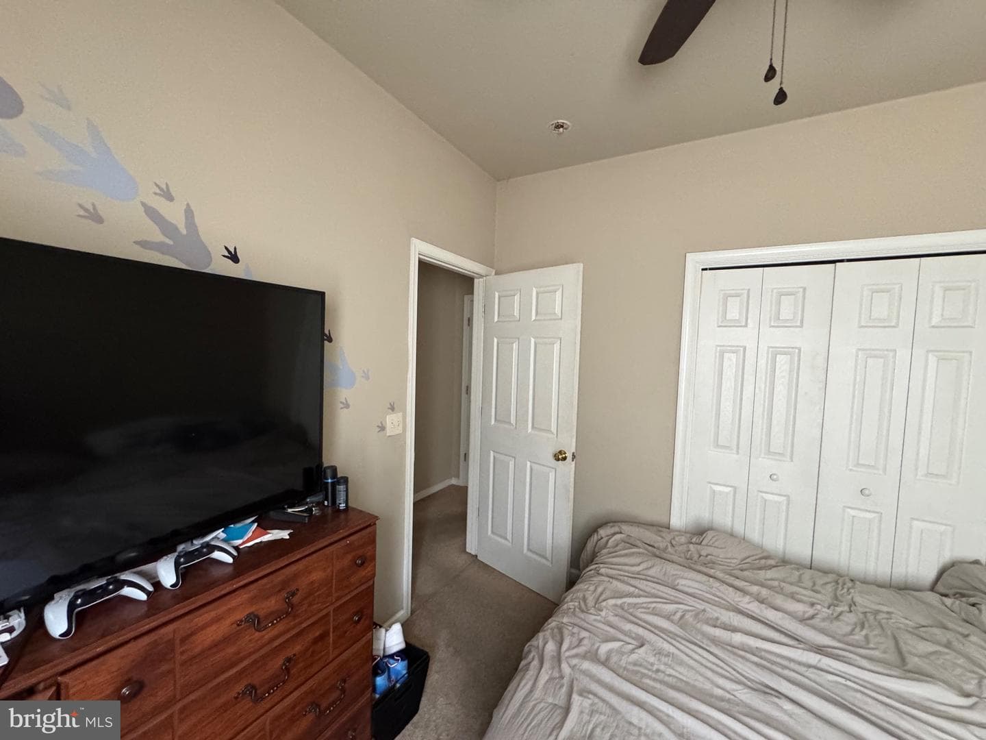 8855 Lenox Drive photo 10