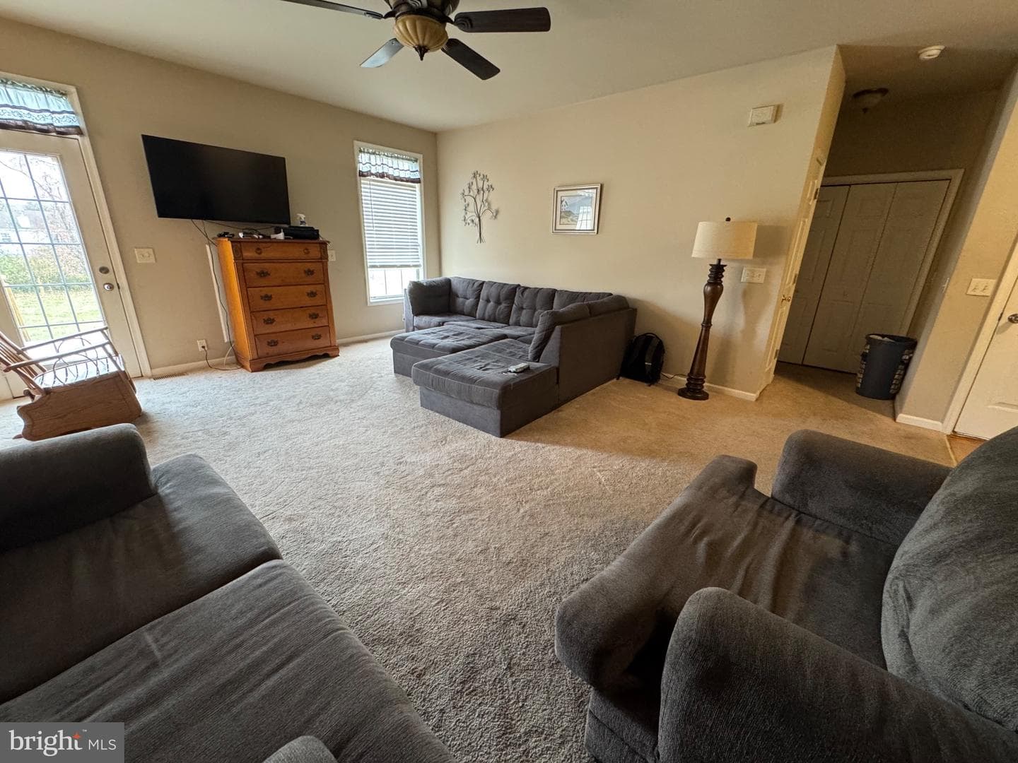 8855 Lenox Drive photo 4