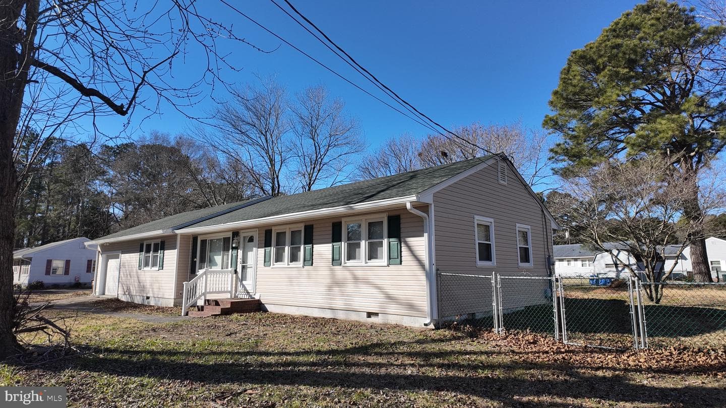 104 Walden Drive photo 11