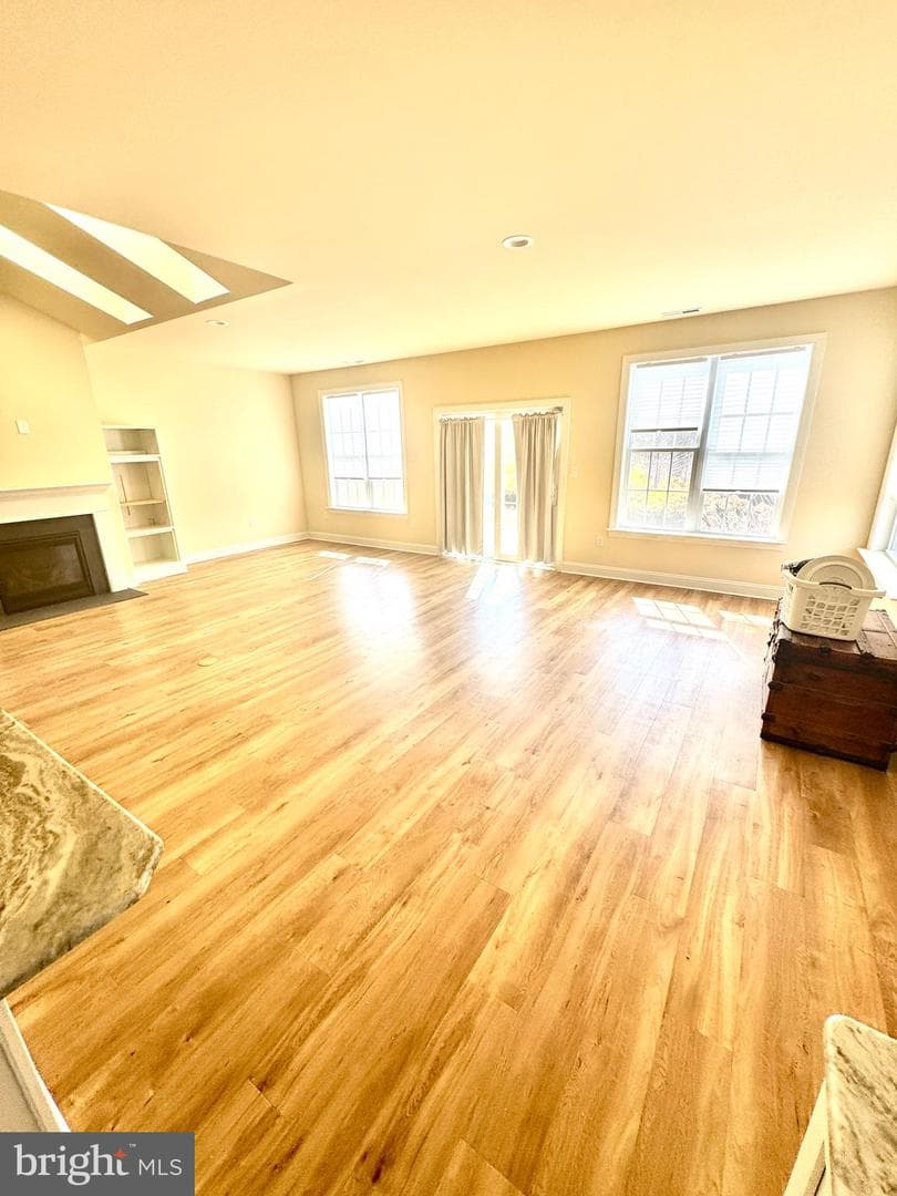 1148 Kestrel Way photo 6