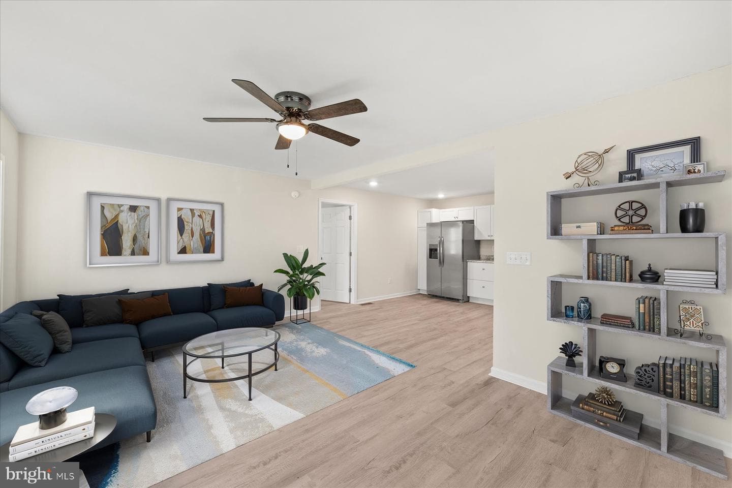800 East Road photo 39