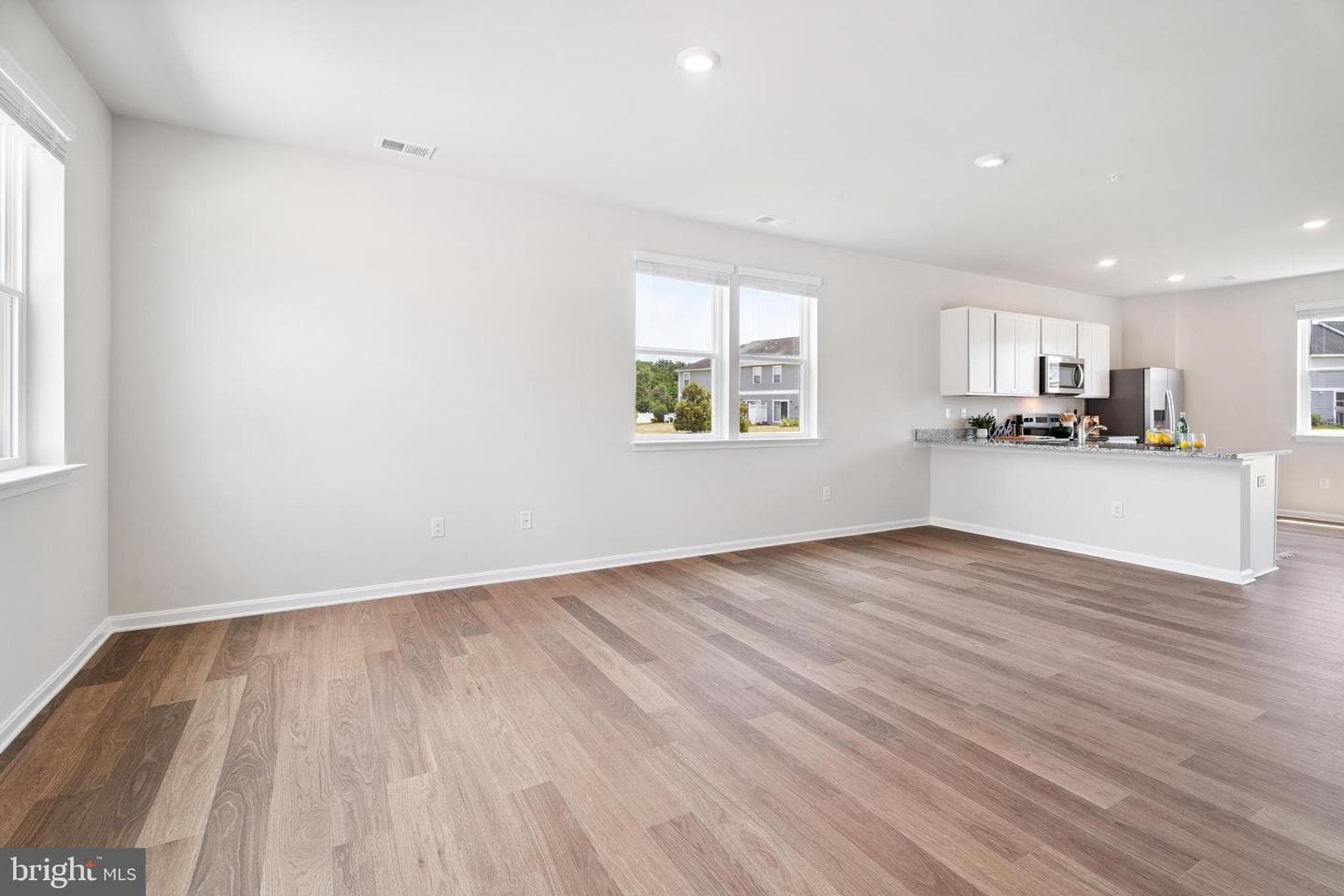1408 Sugarplum Lane photo 12