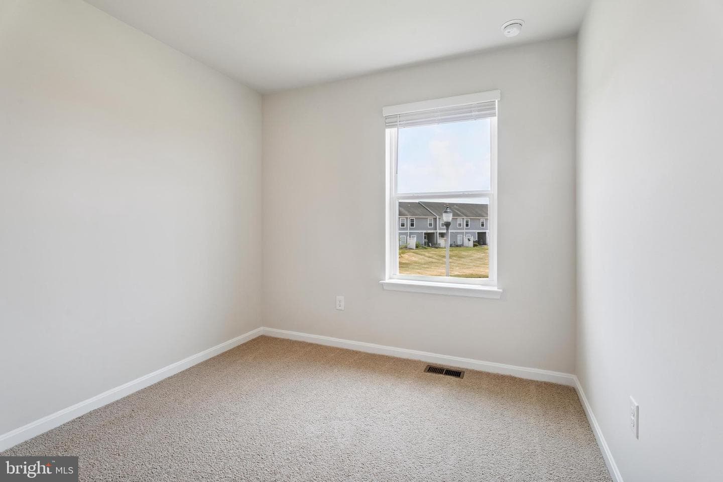 1408 Sugarplum Lane photo 31