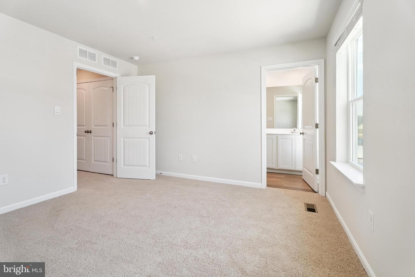 1408 Sugarplum Lane photo 45