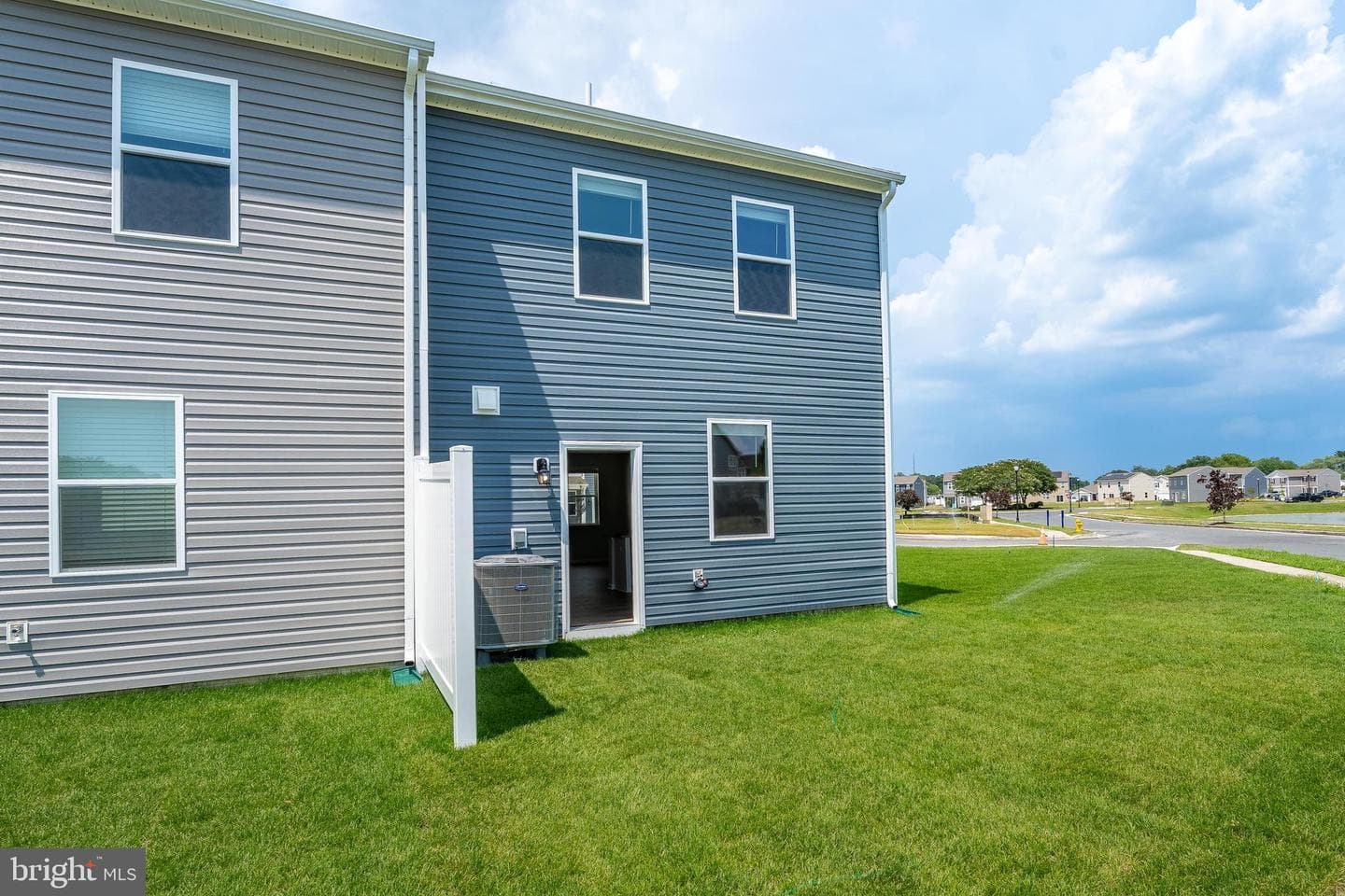 1408 Sugarplum Lane photo 9