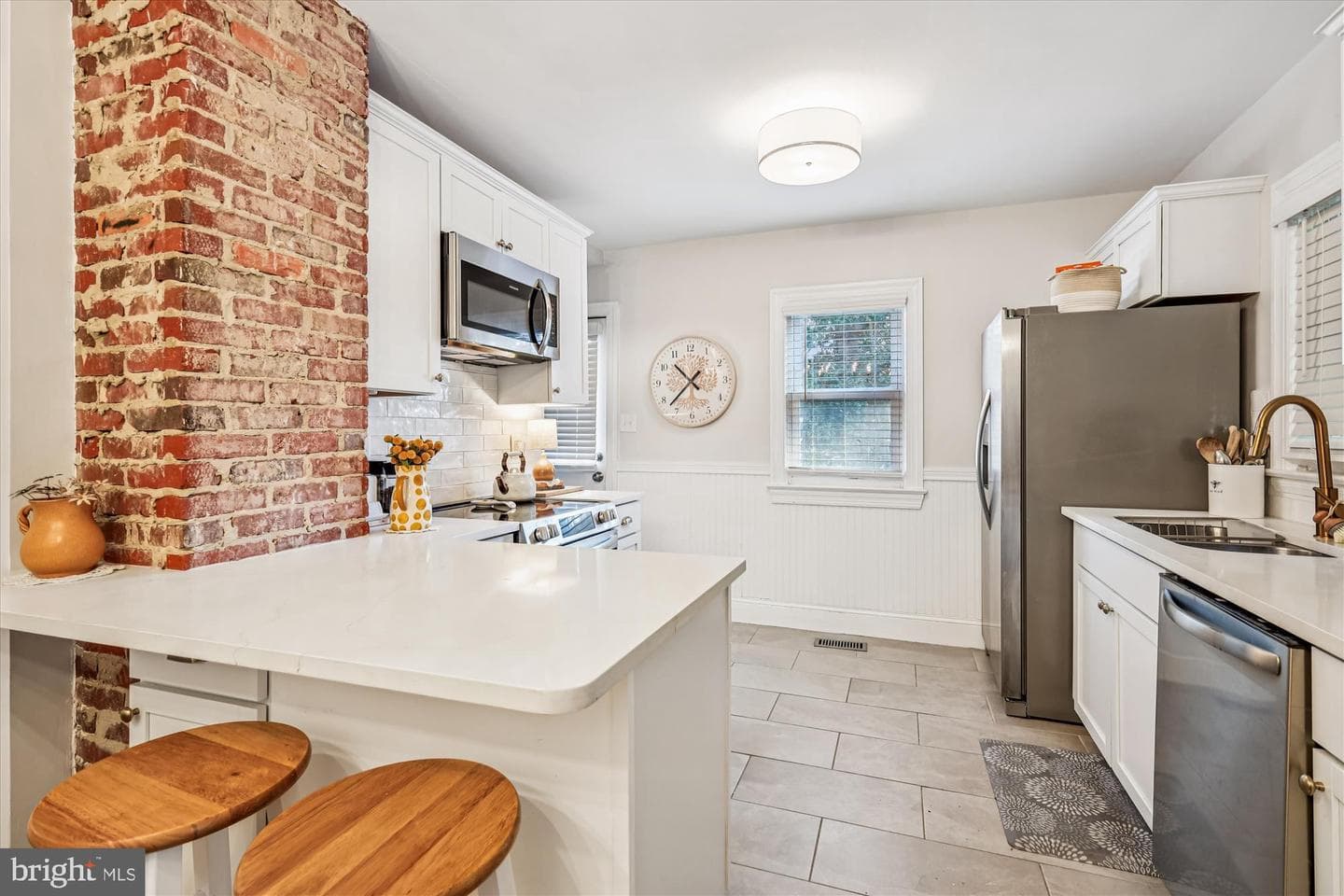 412 Somerset Avenue photo 10