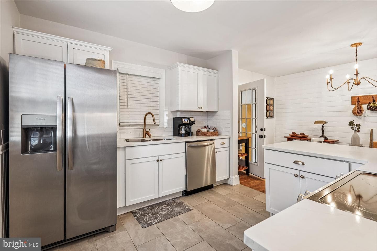412 Somerset Avenue photo 12