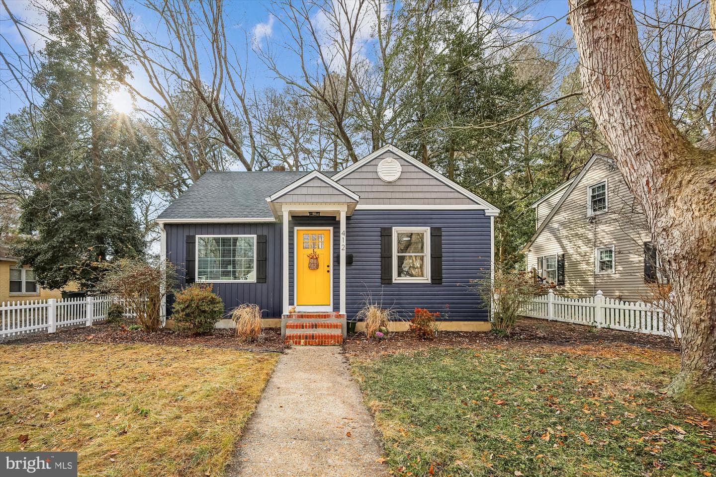 412 Somerset Avenue photo 2