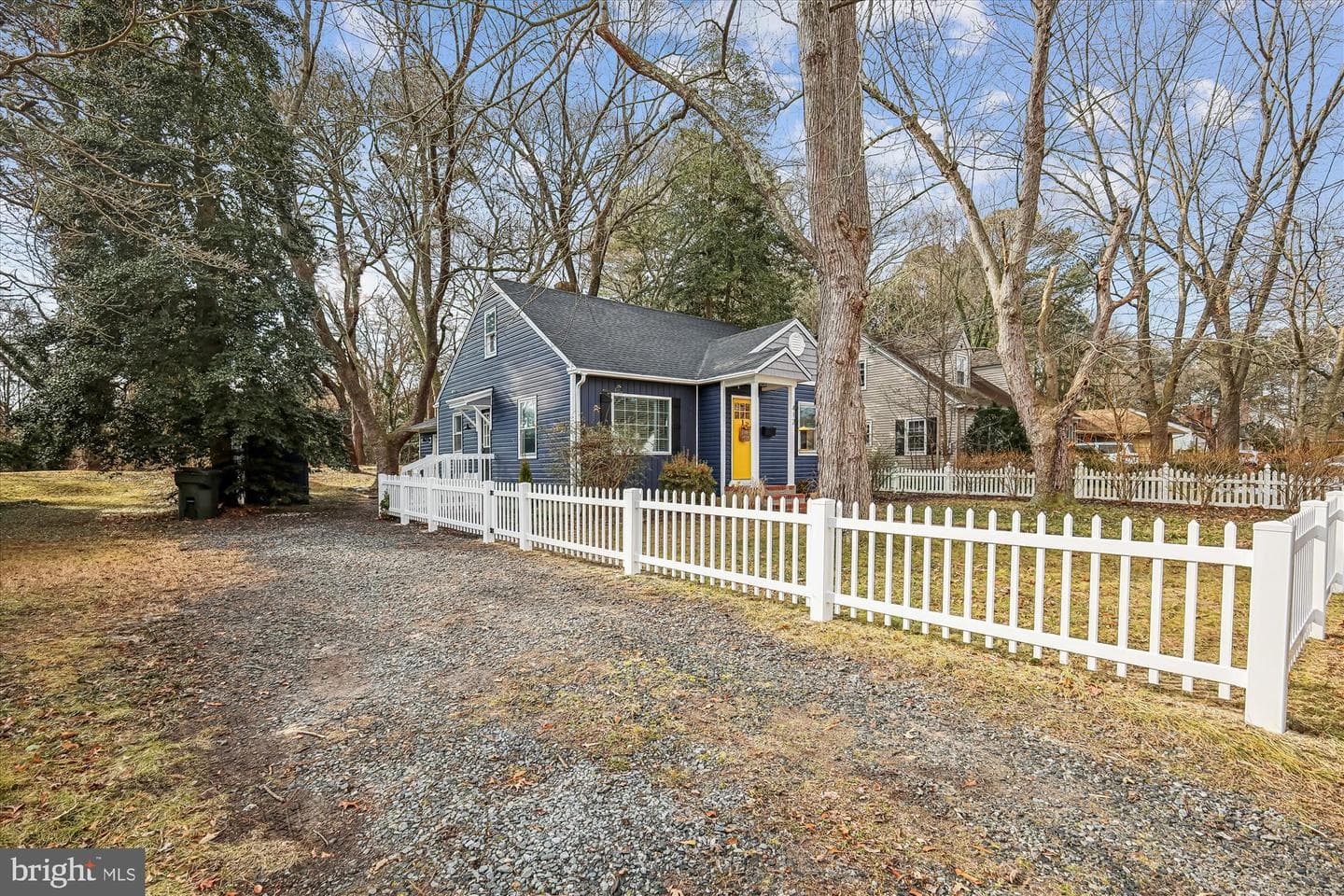 412 Somerset Avenue photo 3