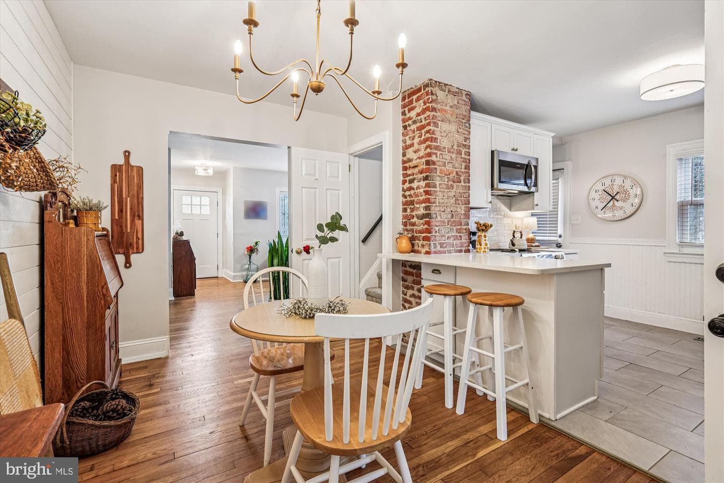 412 Somerset Avenue photo 8