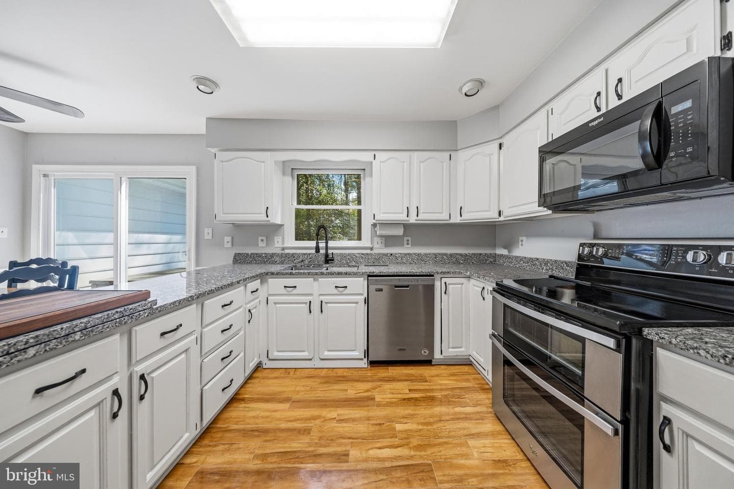 3776 Devonshire Drive photo 14