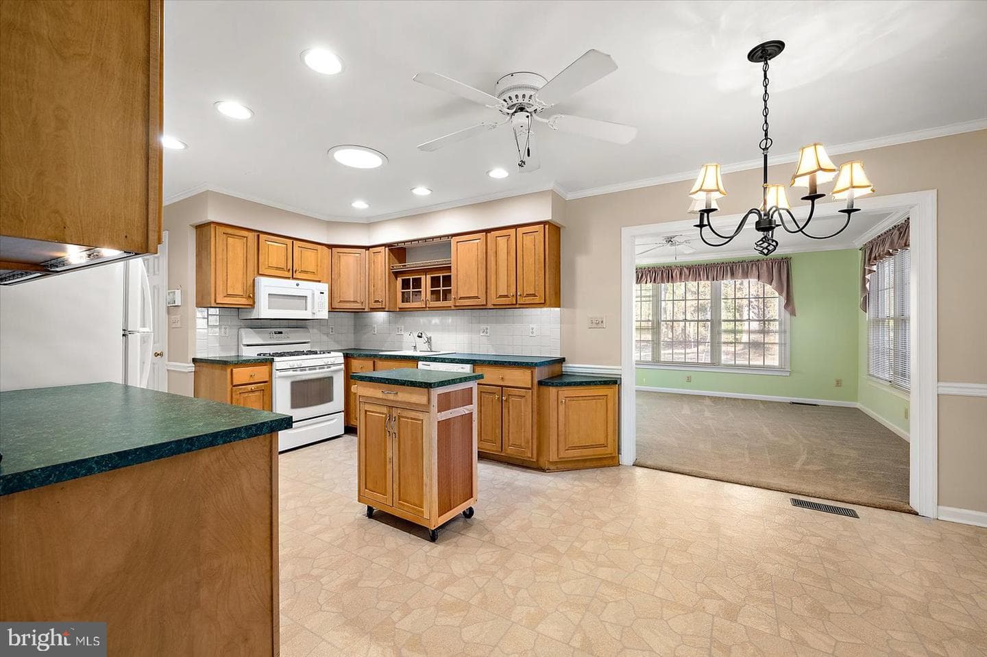 709 Grason Lane photo 15