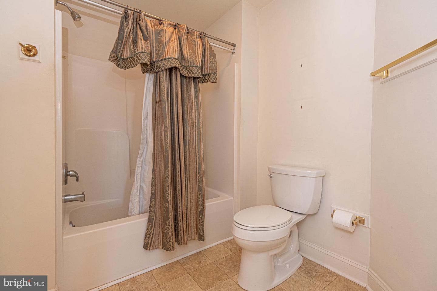 6023 Tarry Town Road photo 32