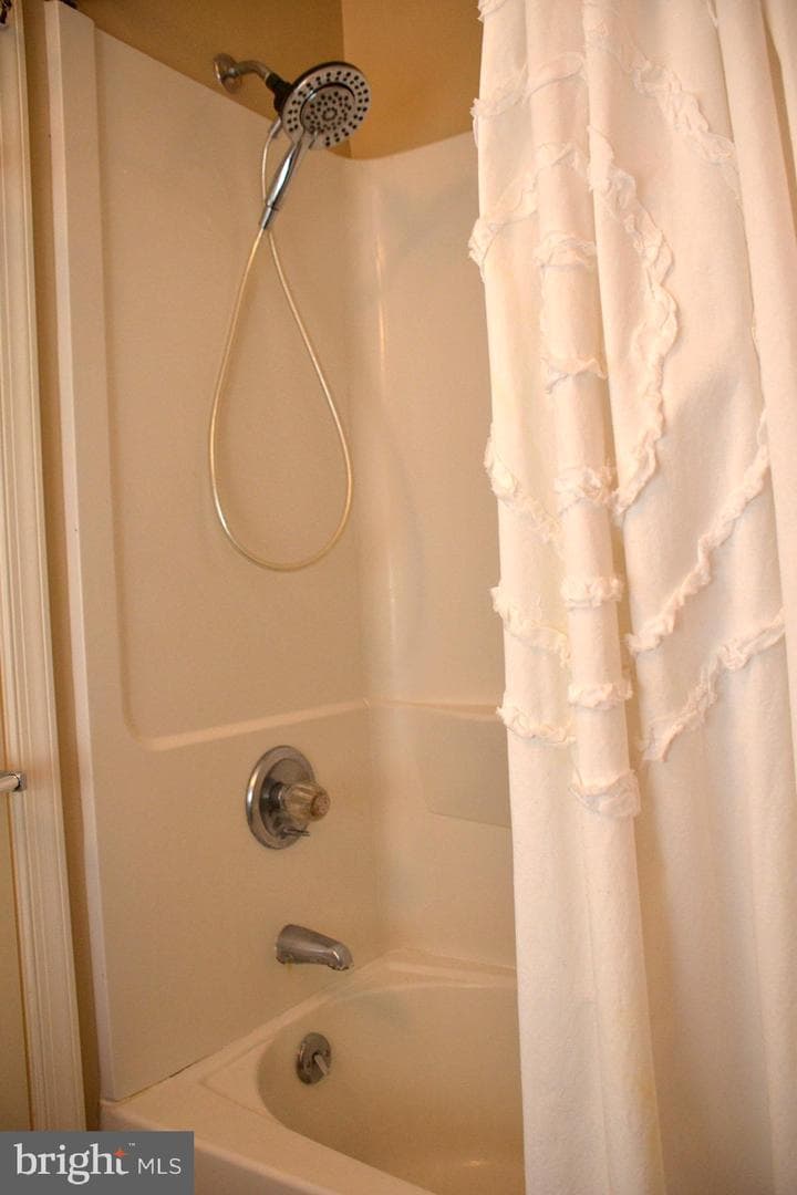 1026 Heron Court photo 20