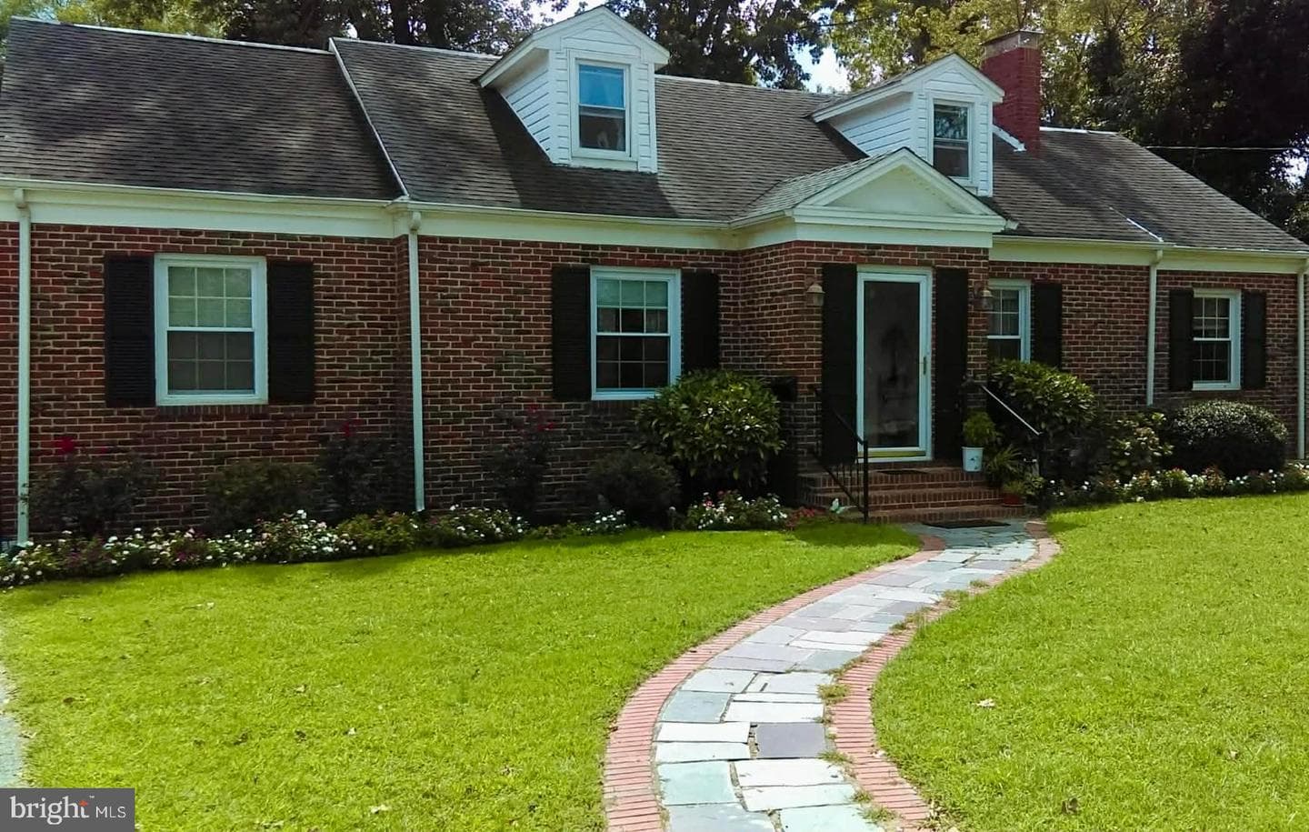 611 Lakeside Drive, Salisbury