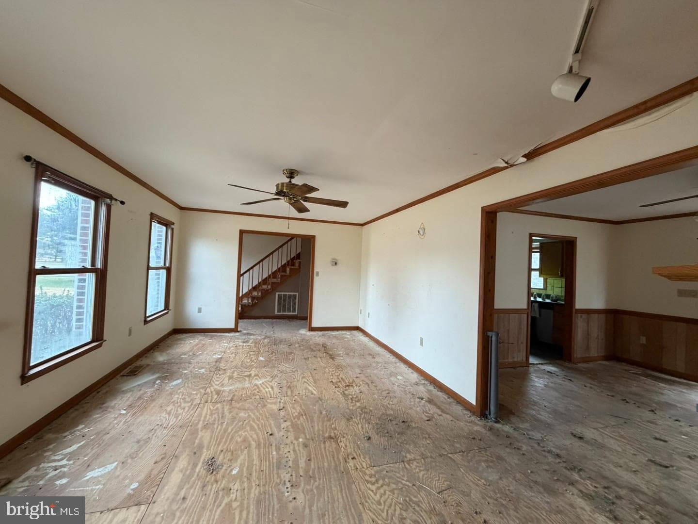30827 Ward Road photo 6