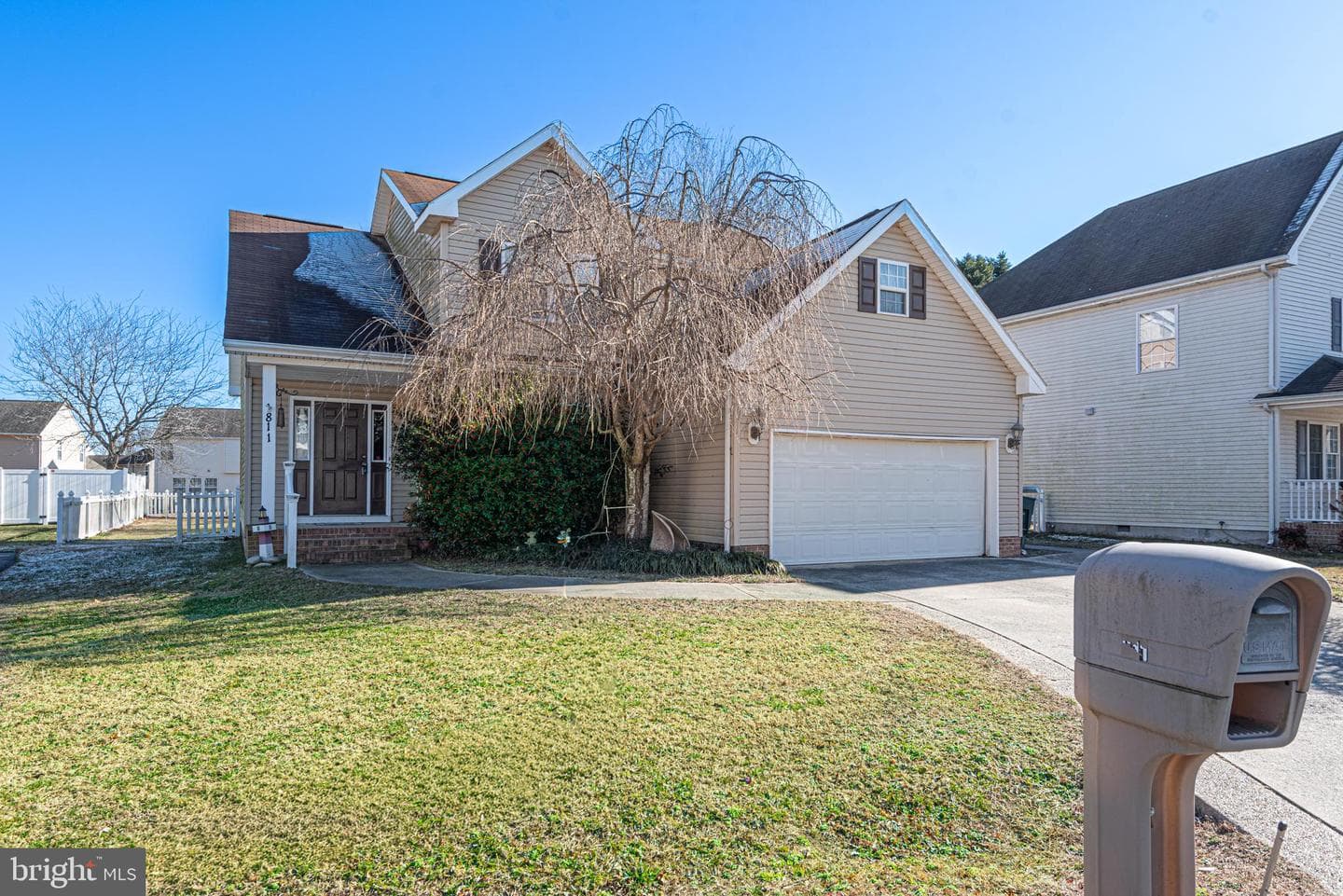 811 Upland Drive photo 1