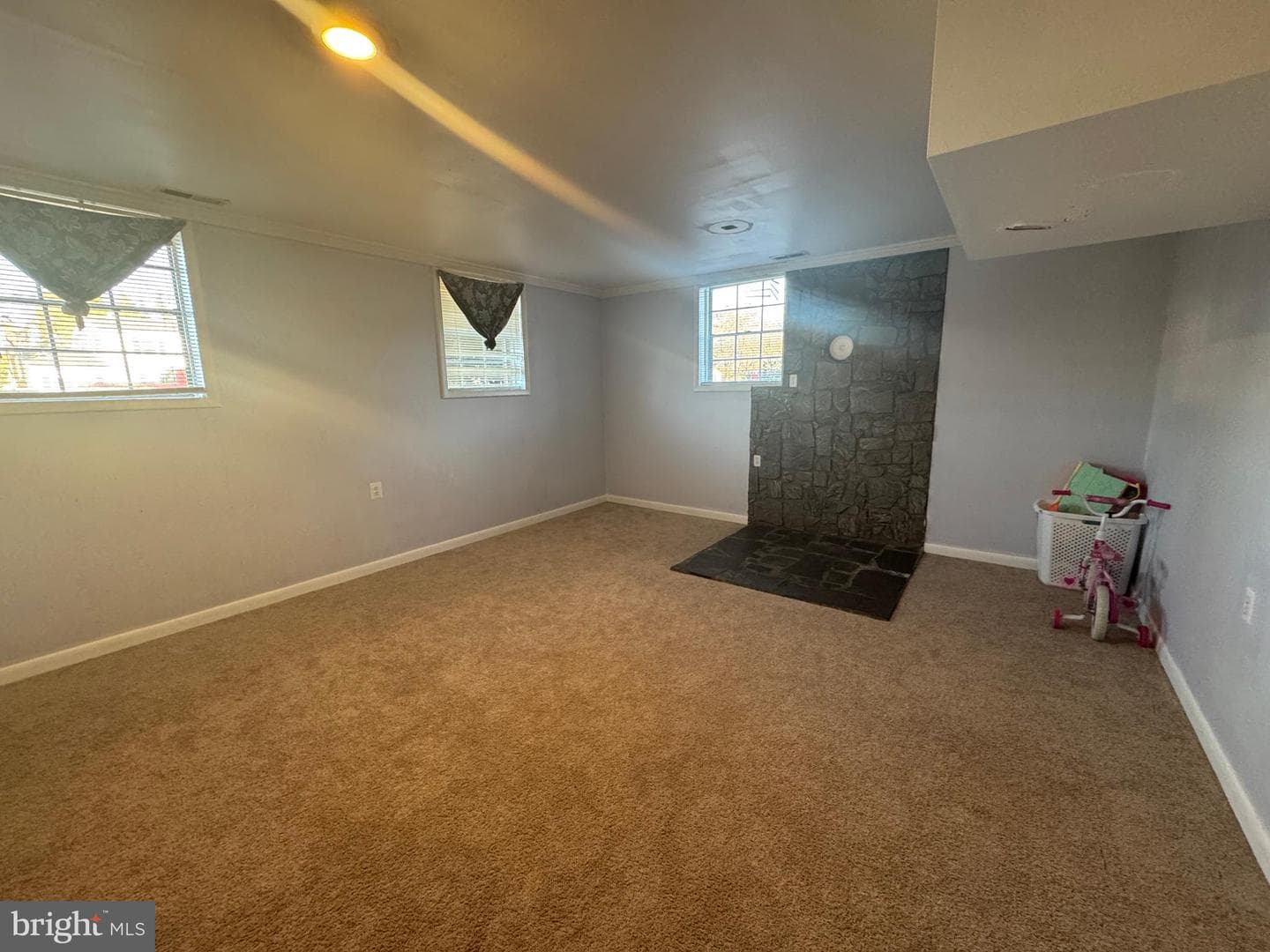 138 Coulbourn Drive photo 9