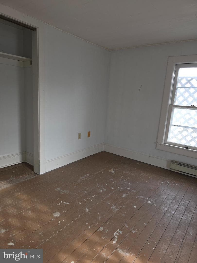 711 E Church Street photo 18