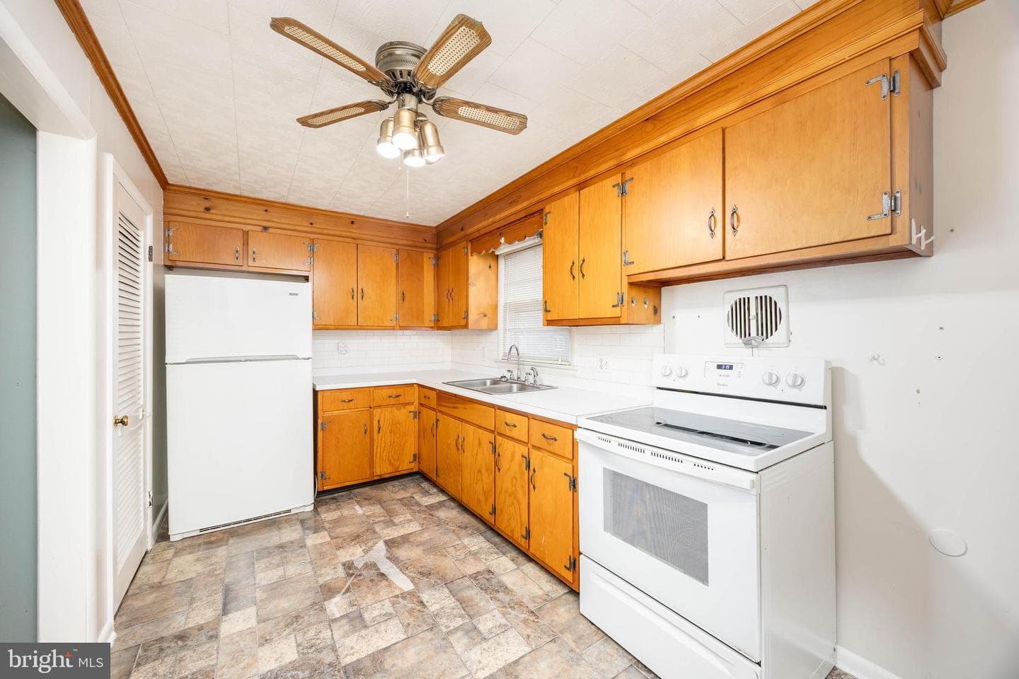 310 Zion Road photo 4