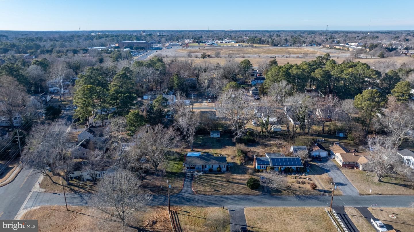 340 Calvin Drive photo 21