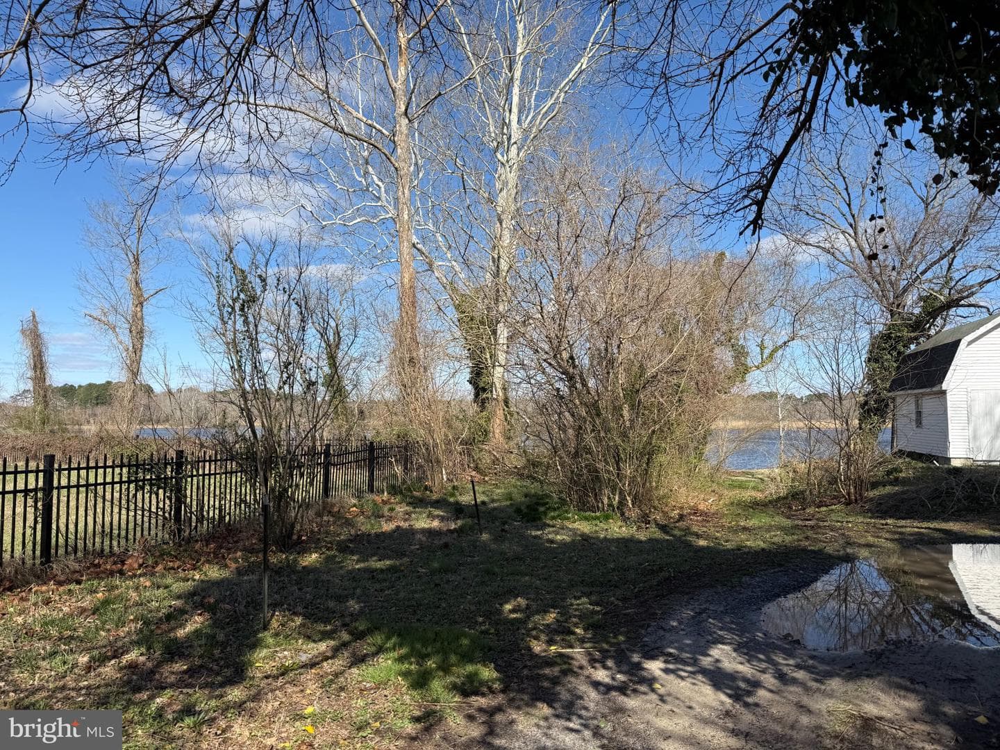 28276 Riverside Drive photo 30