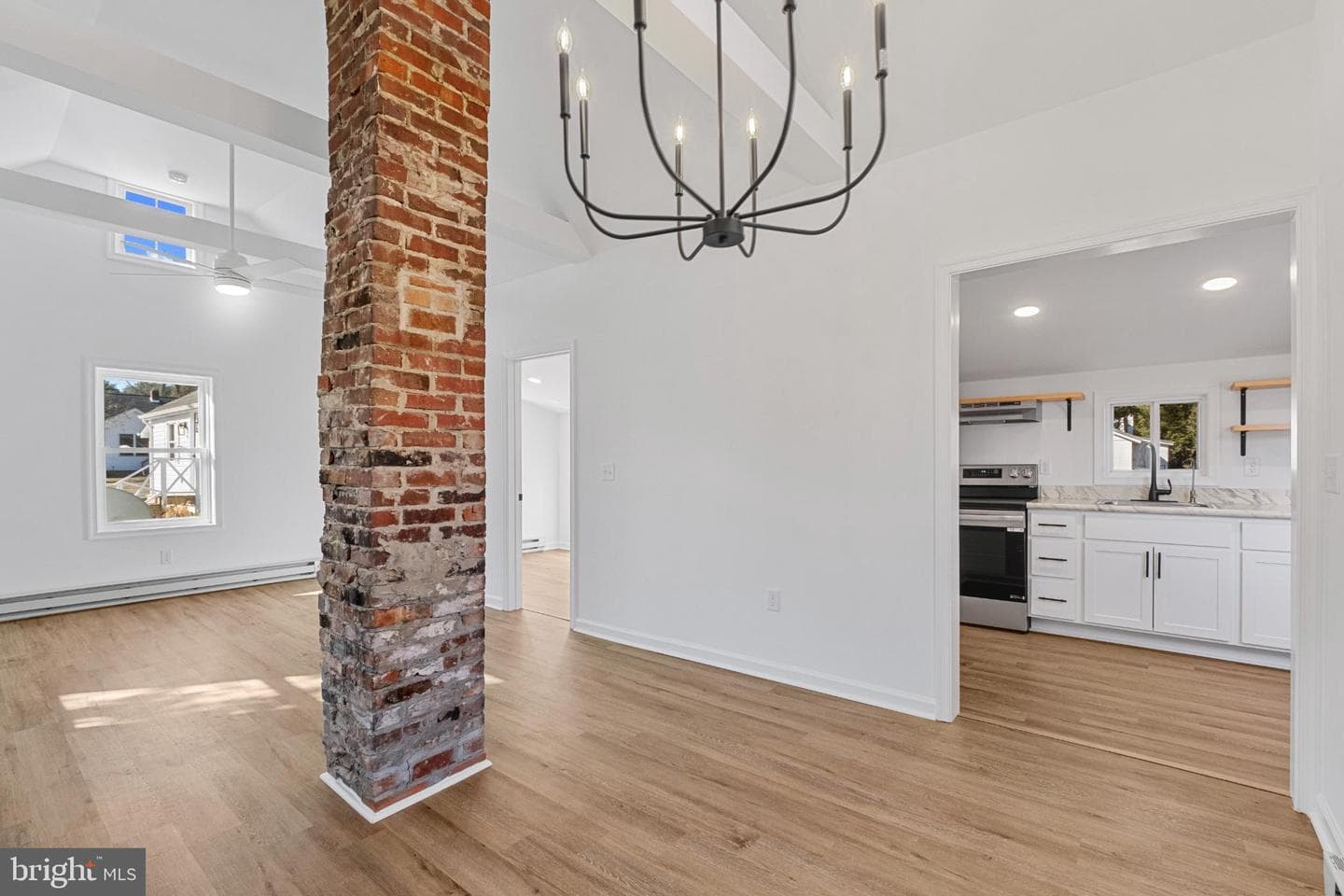 28276 Riverside Drive photo 6
