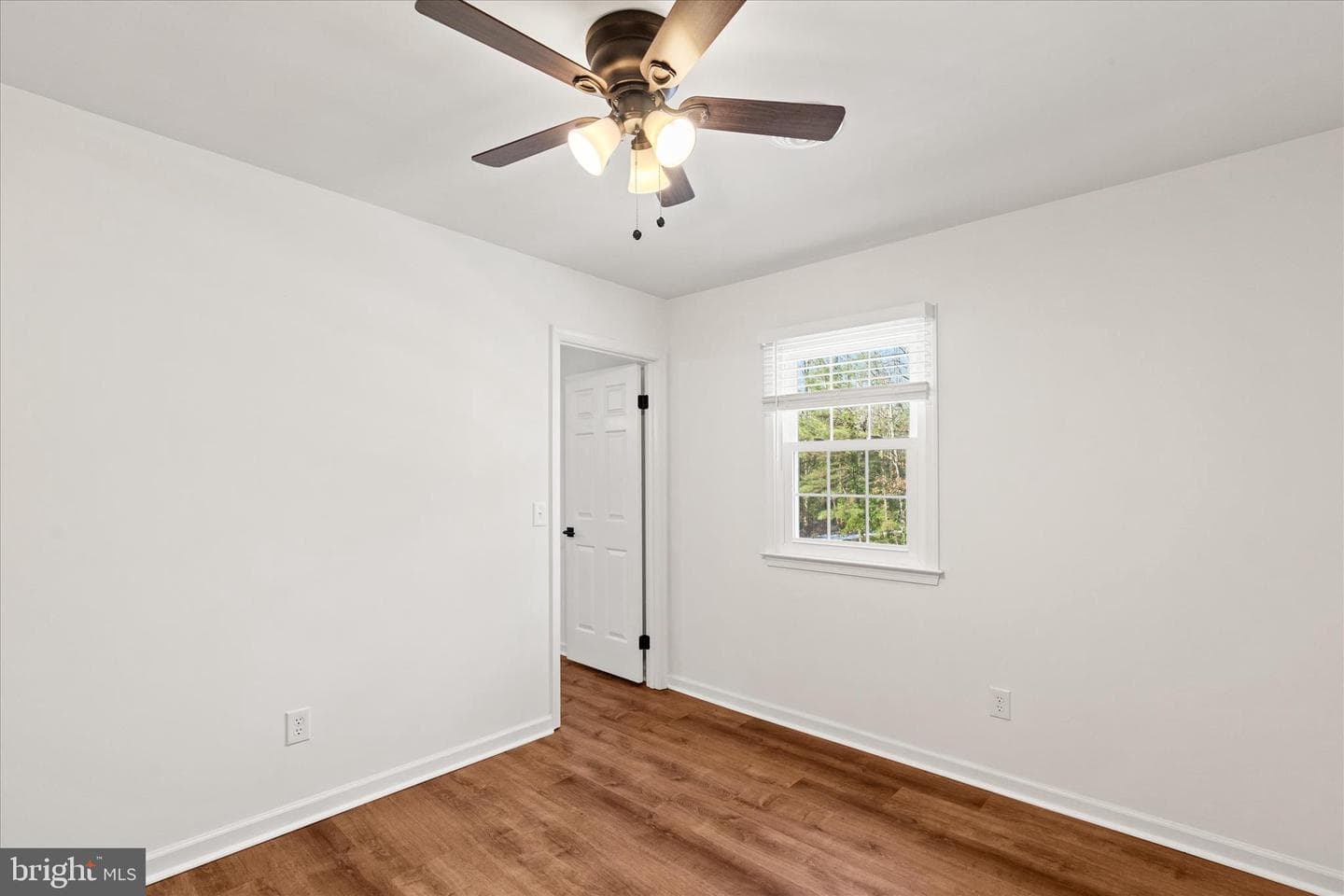 1011 Hinman Lane photo 26
