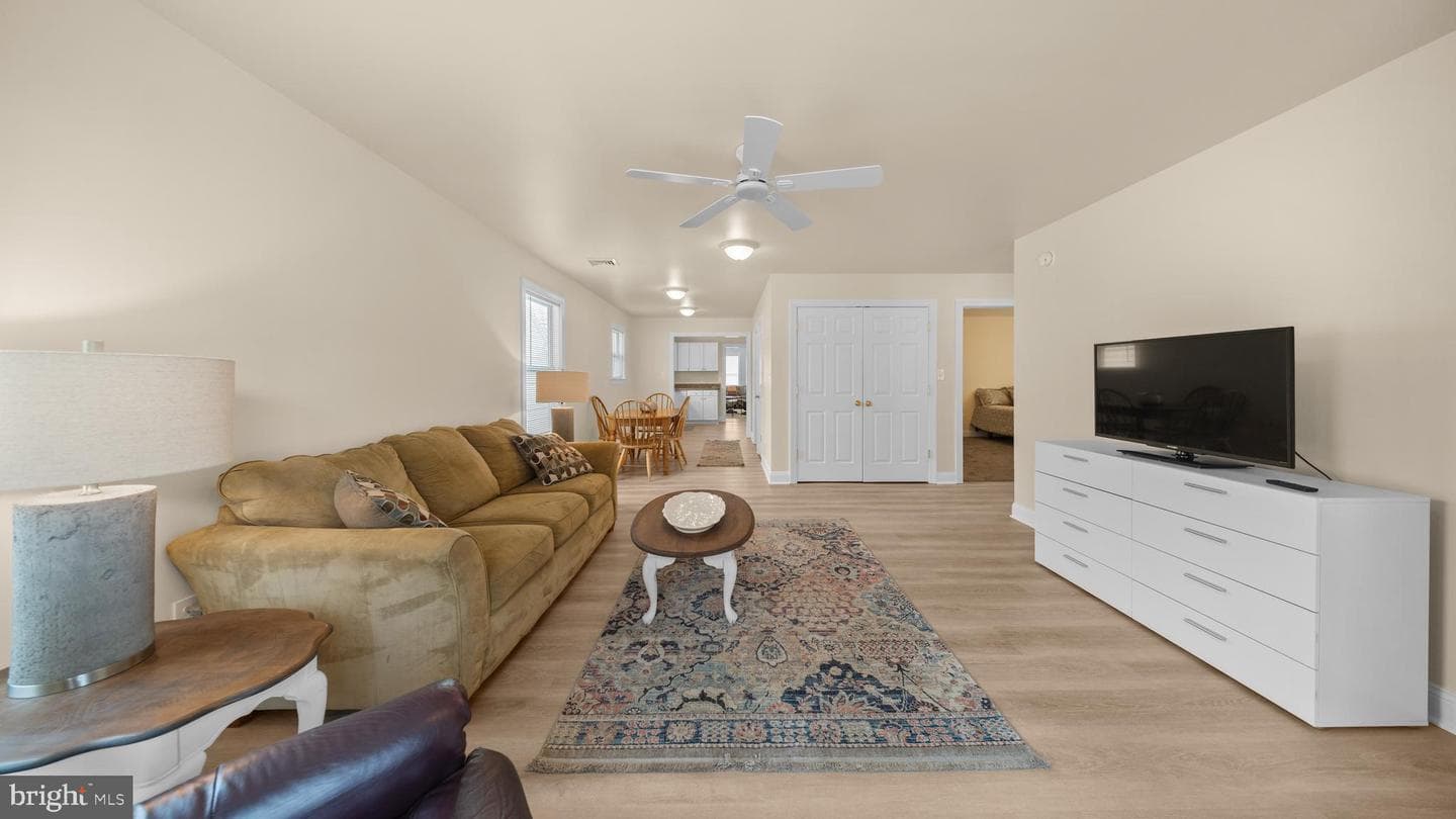108 Camden Avenue photo 18