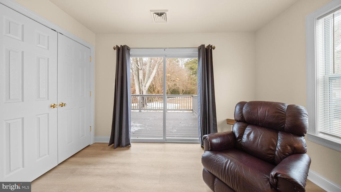 108 Camden Avenue photo 19