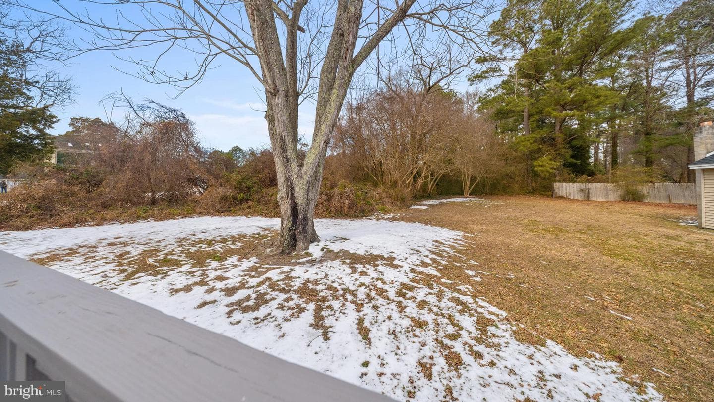 108 Camden Avenue photo 25