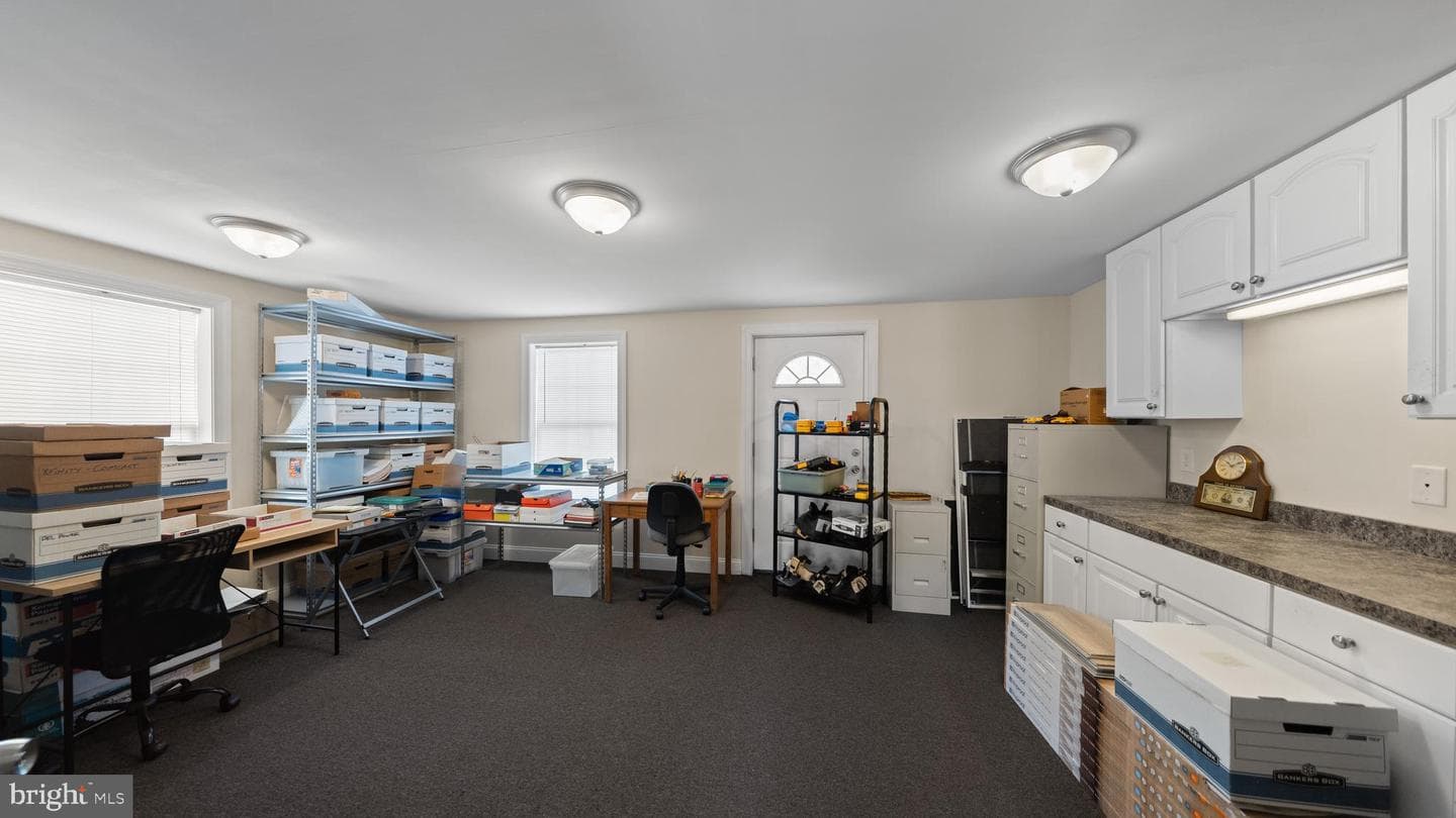 108 Camden Avenue photo 30