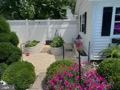 315 S Camden Avenue photo 32