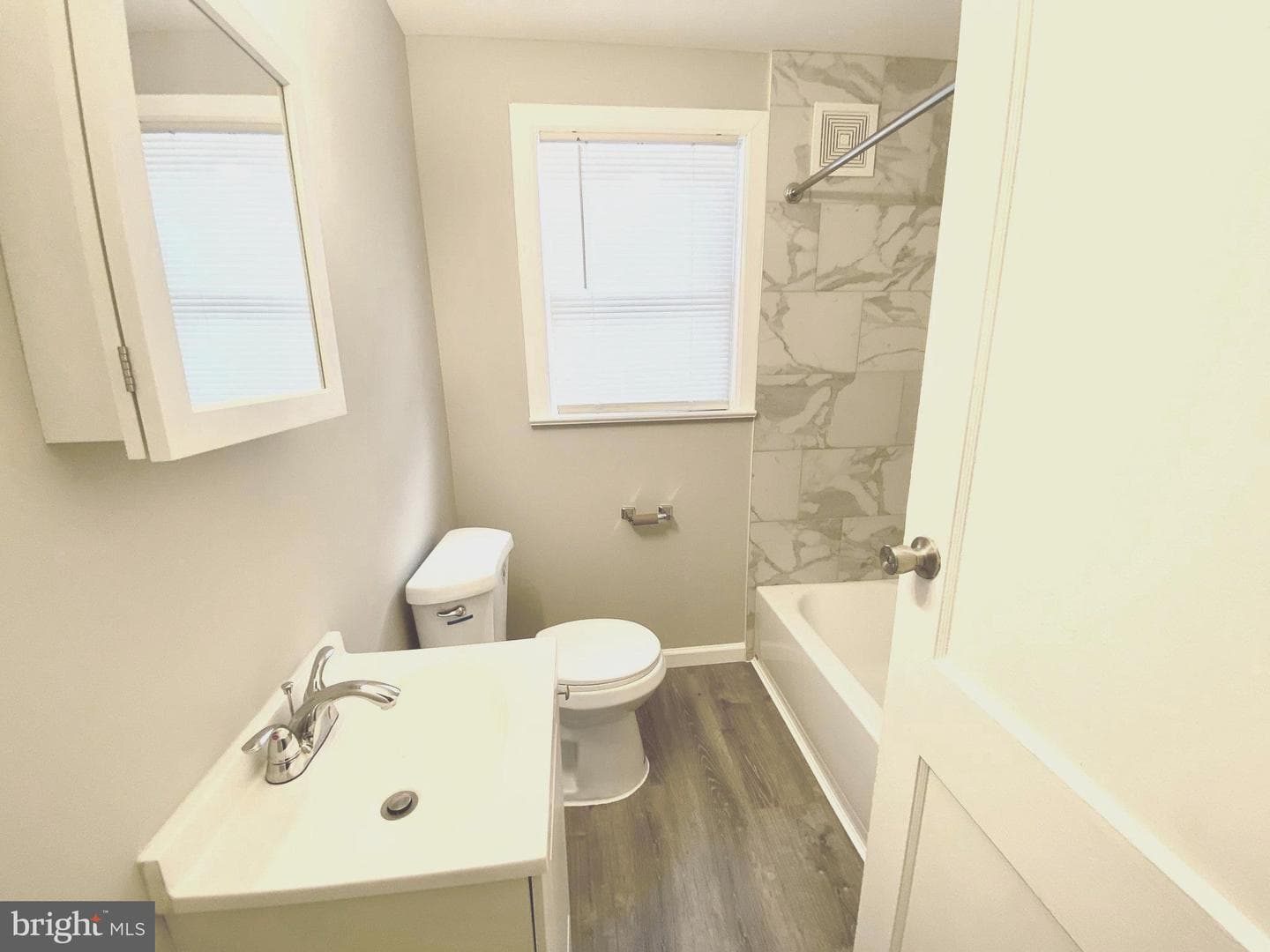 1007 Pierce Avenue photo 12