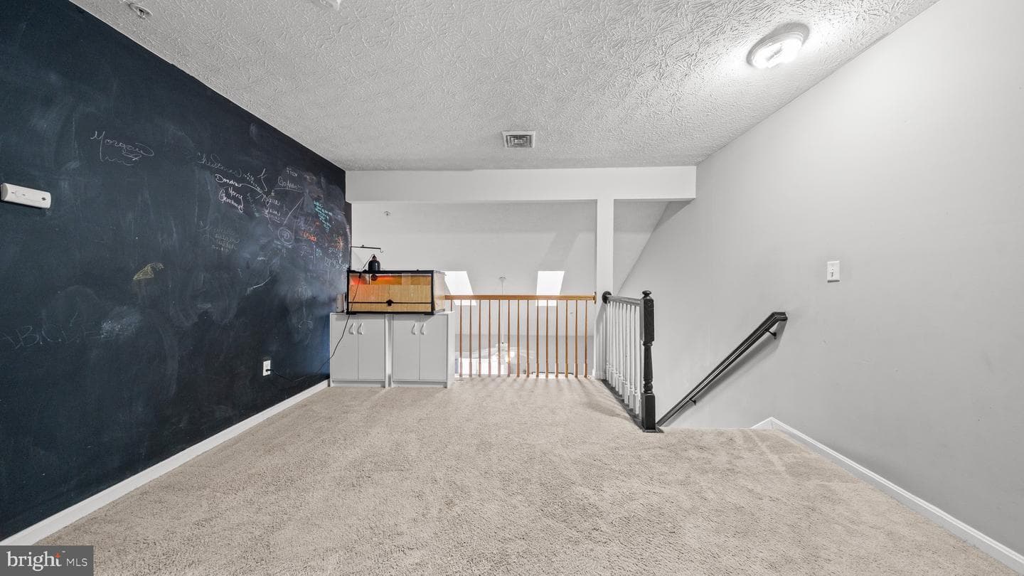 9016 Executive Club Dr photo 18