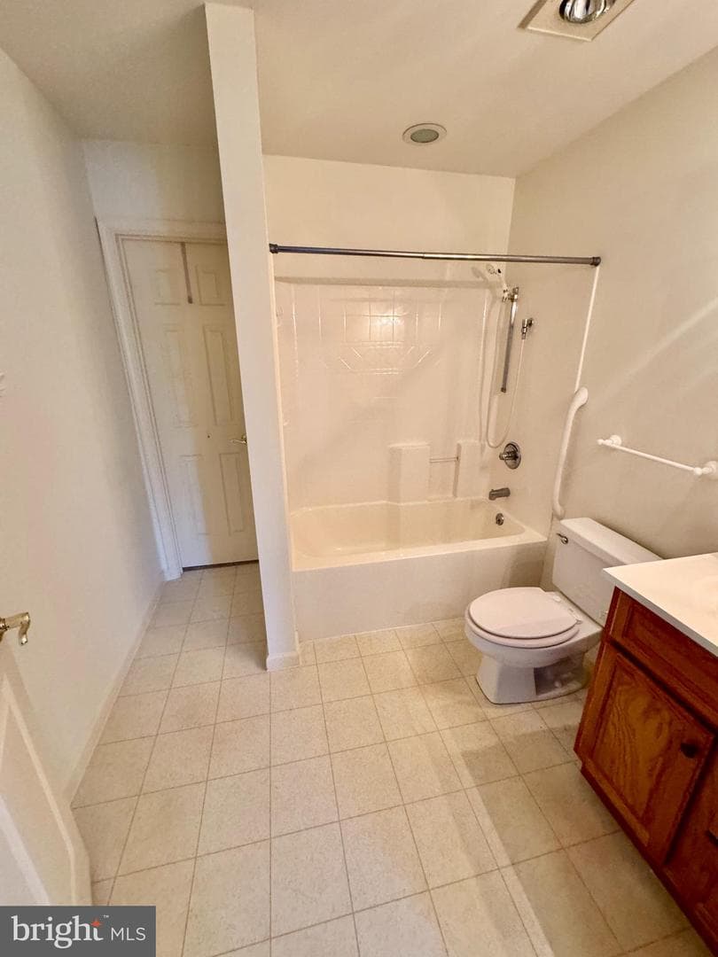 1101 S Schumaker Drive #010 photo 19
