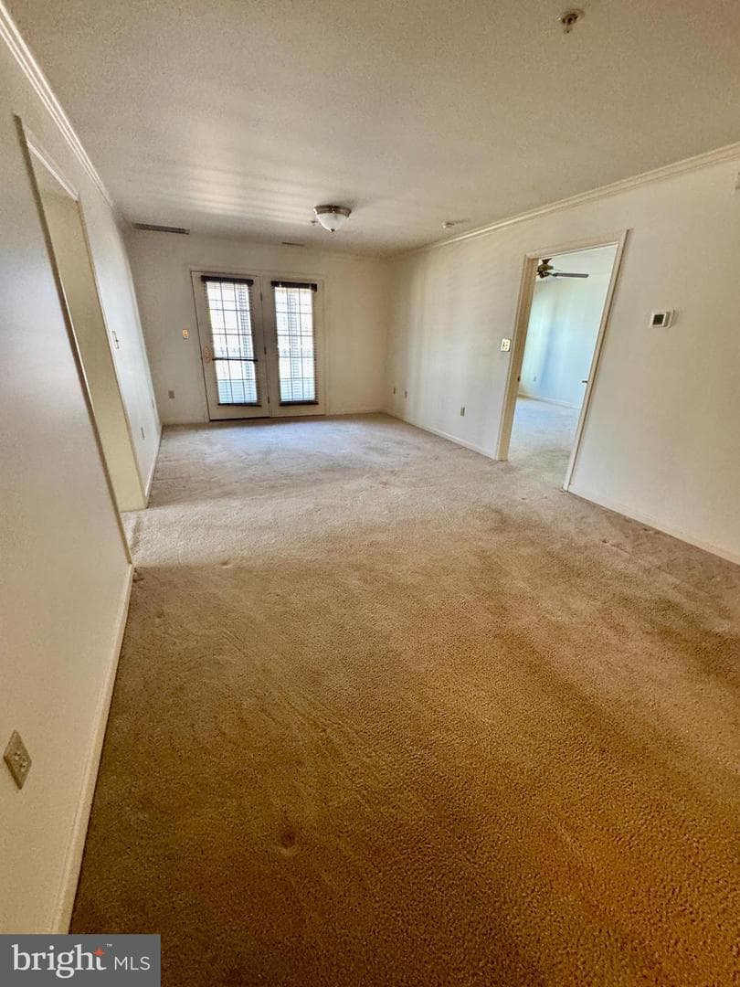 1101 S Schumaker Drive #010 photo 6