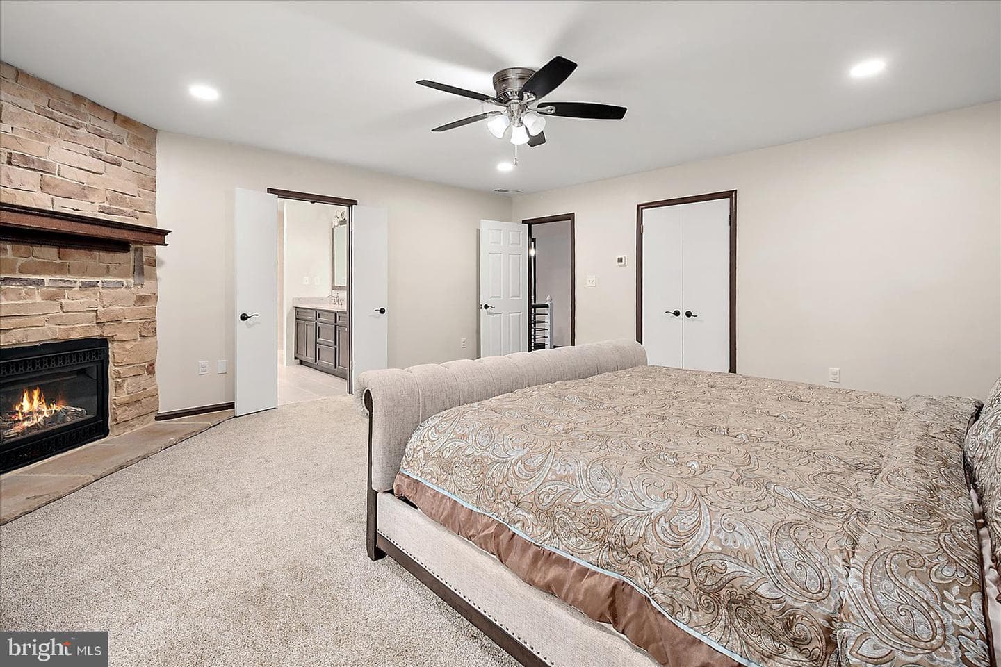 5660 Caledonia Drive photo 50