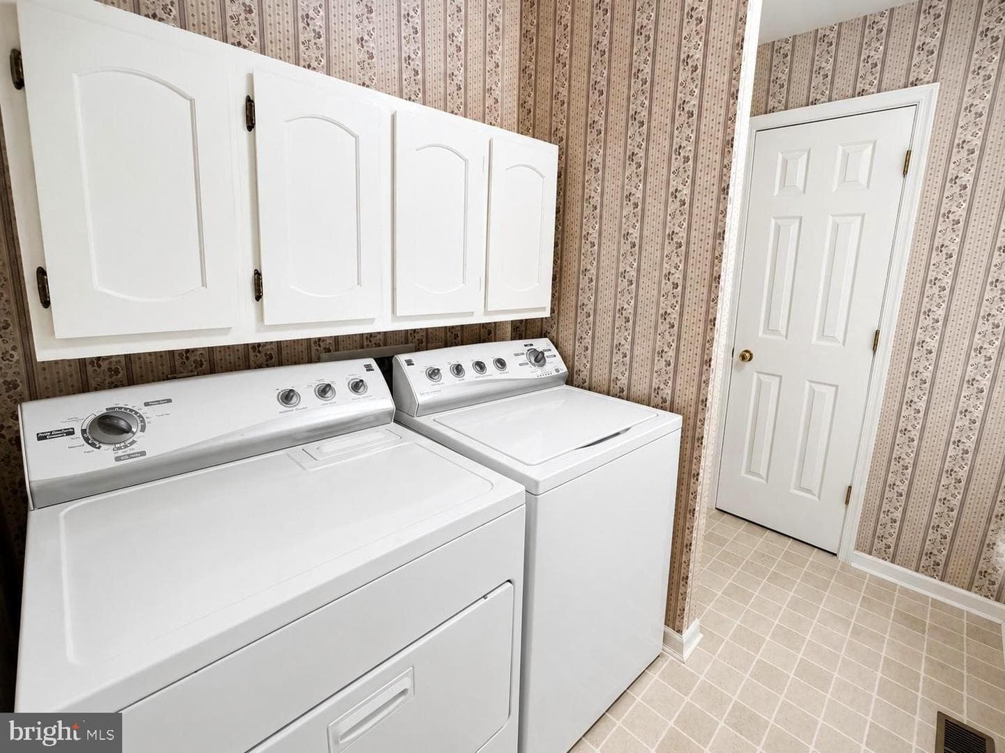 5211 Dove Point Lane photo 23