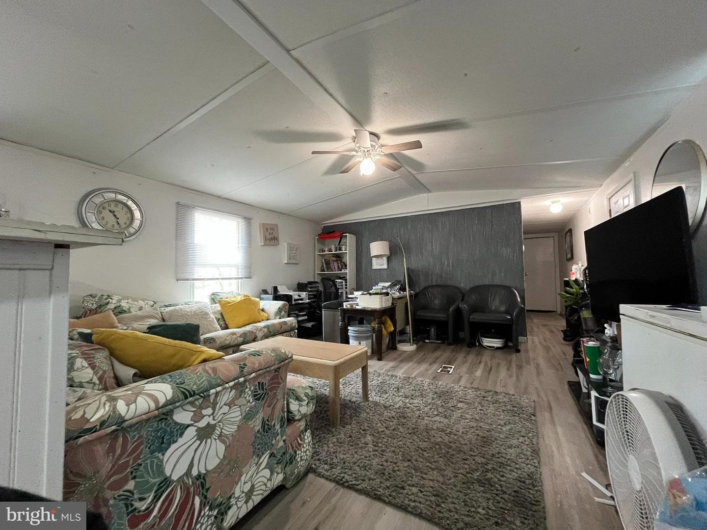 5823 Homestead Street photo 4