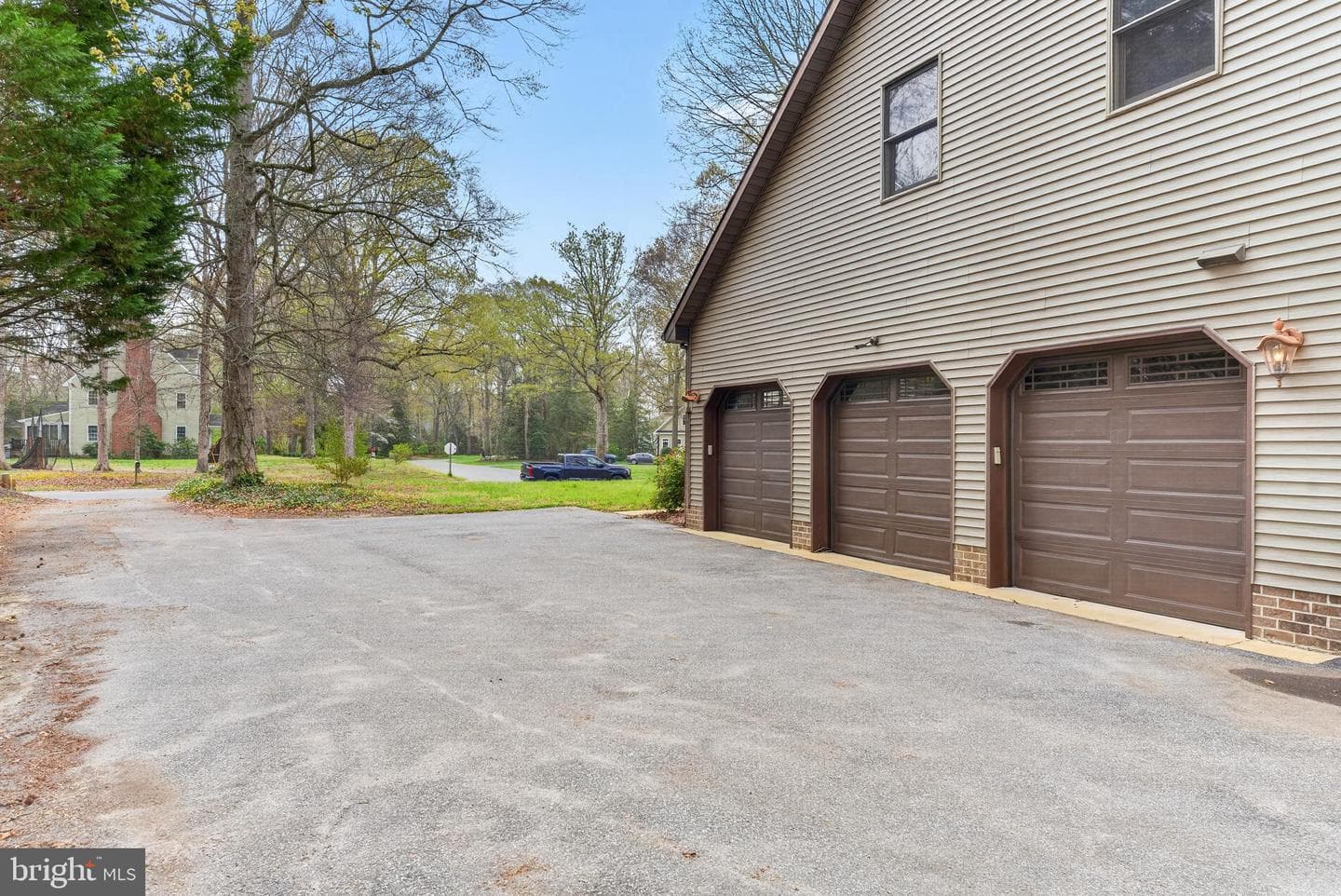 5482 Royal Mile Boulevard photo 3