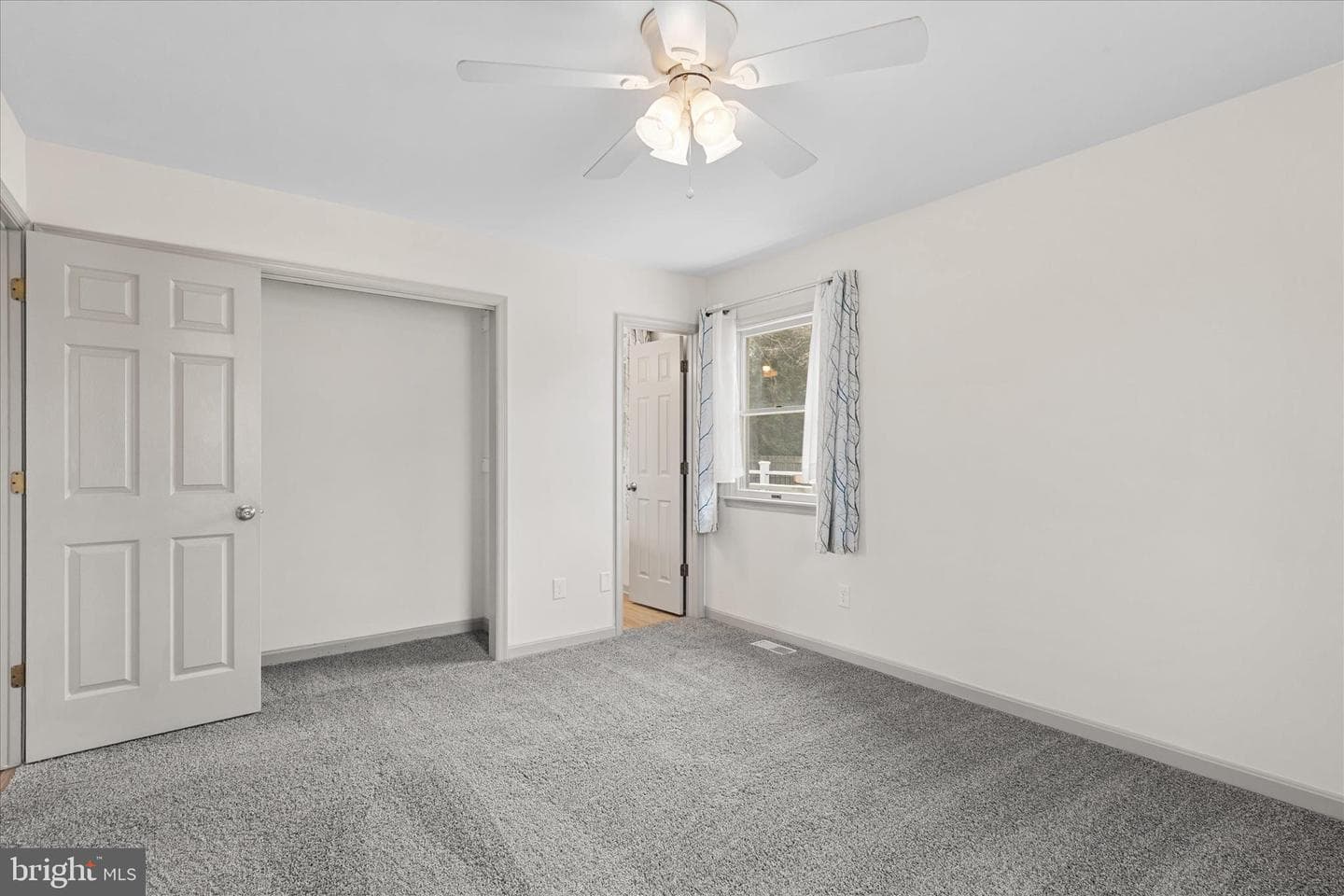 6148 Ayrshire Drive photo 16