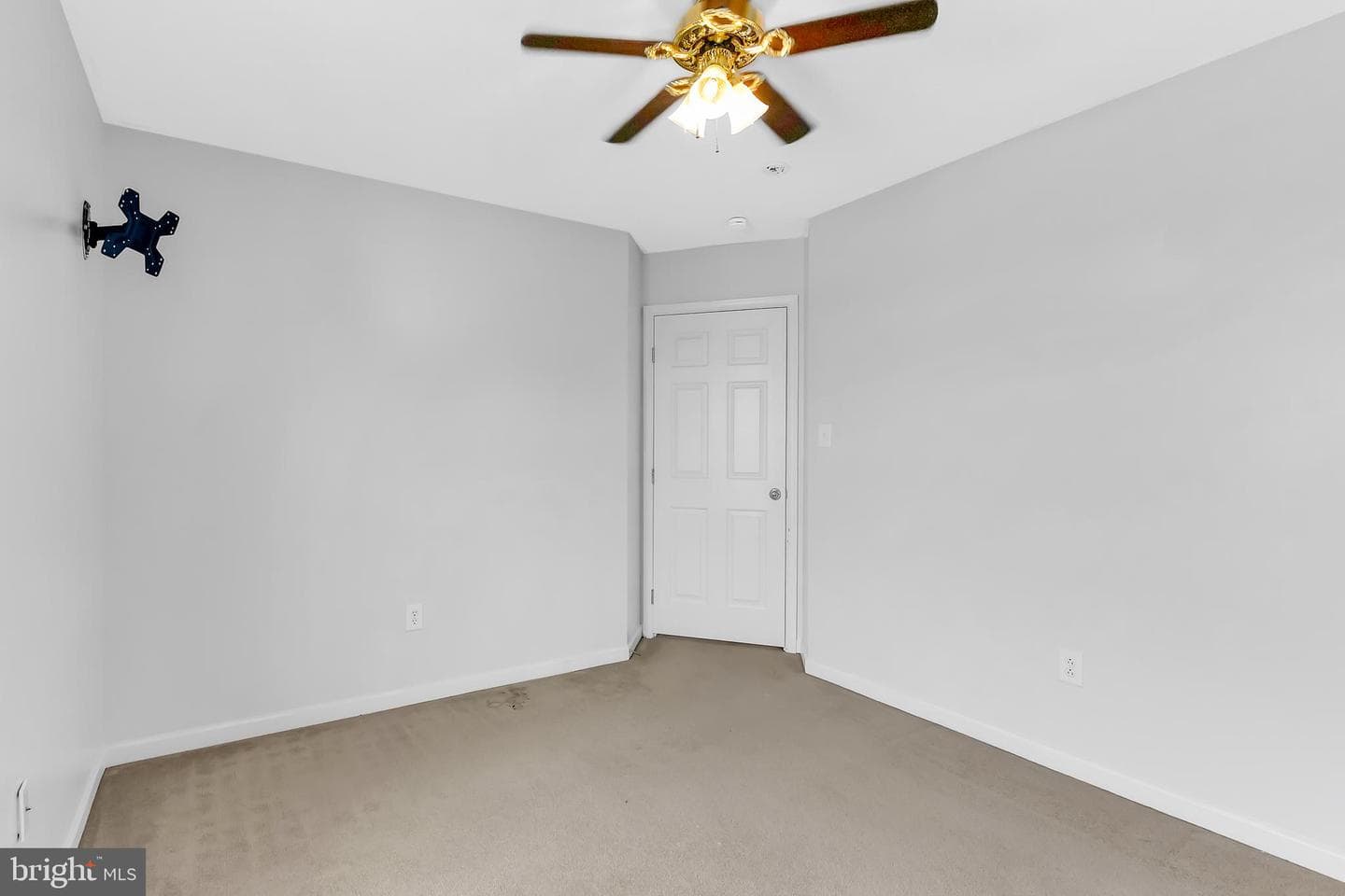 505 Saint Lukes Road photo 25