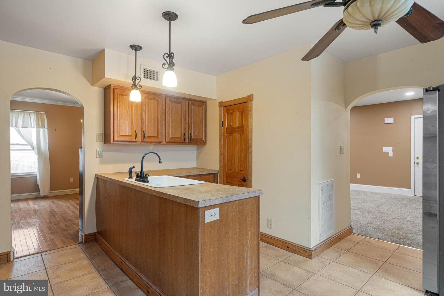 412 E State Street photo 12